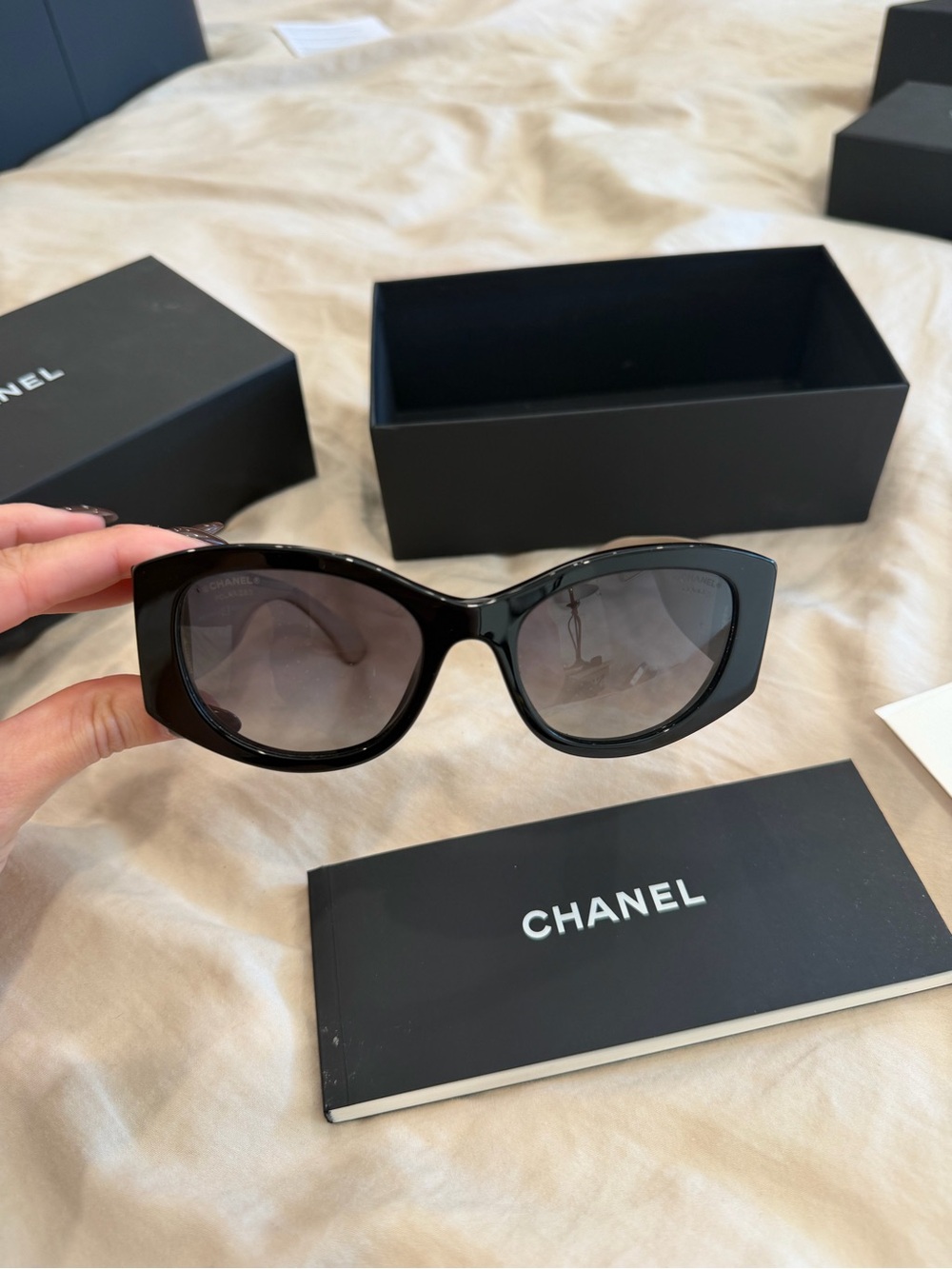 CHANEL Black Cat-Eye Sunglasses with Gradient Lenses